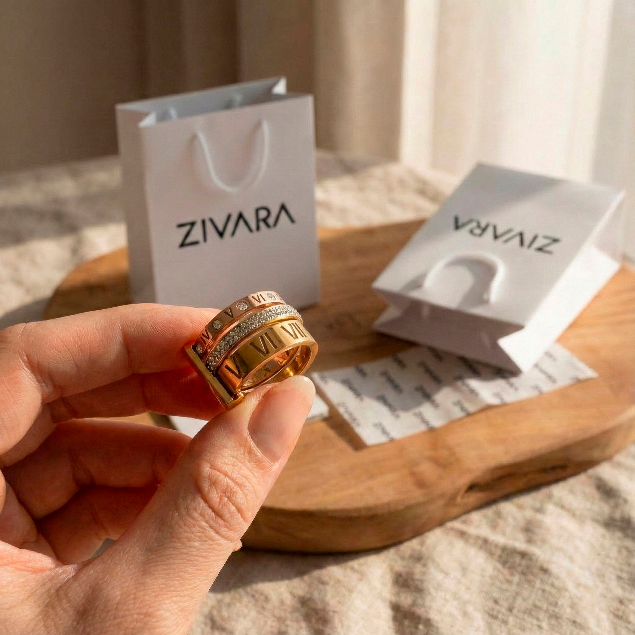 Anillo Aro Triple Número Romano Bañado en Oro 18K