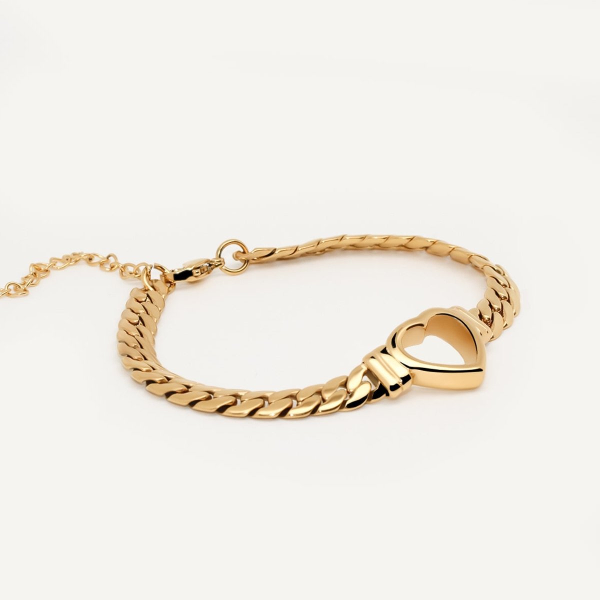 Pulsera Coloración Minimalista Bañado en Oro 18K