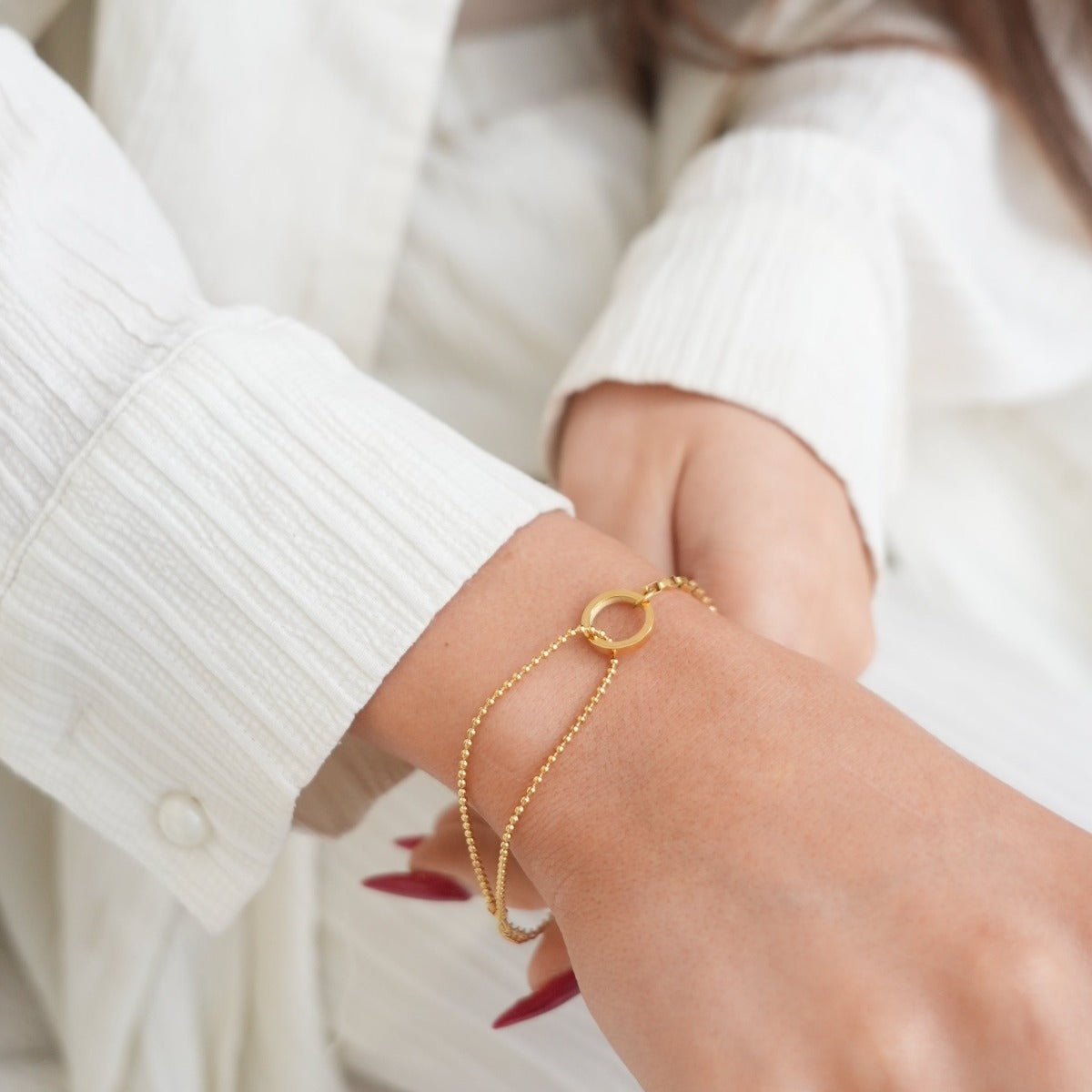 Pulsera Une Banhada en Oro 18k